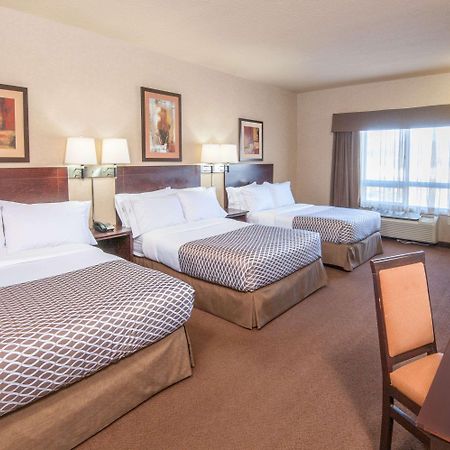 Ramada by Wyndham Drumheller Hotel&Suites Eksteriør billede