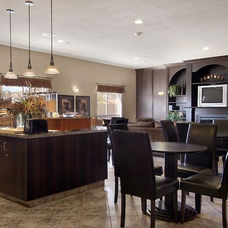 Ramada by Wyndham Drumheller Hotel&Suites Interiør billede